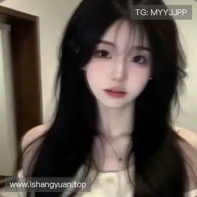 万桢翼